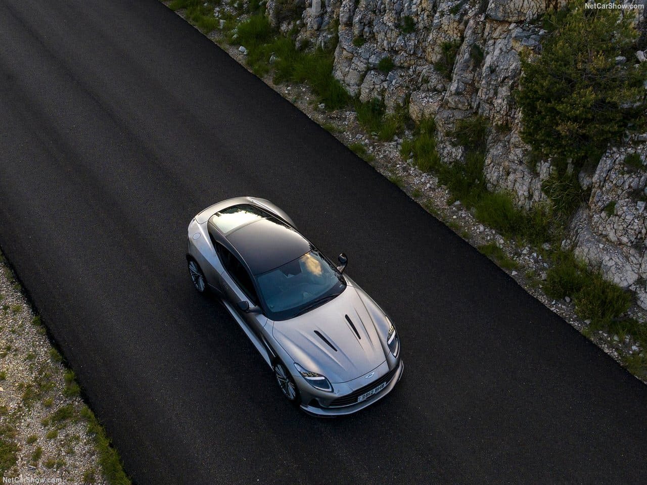 2024 - ASTON MARTIN DB12 SATIN ALUMINITE SILVER, foto 33