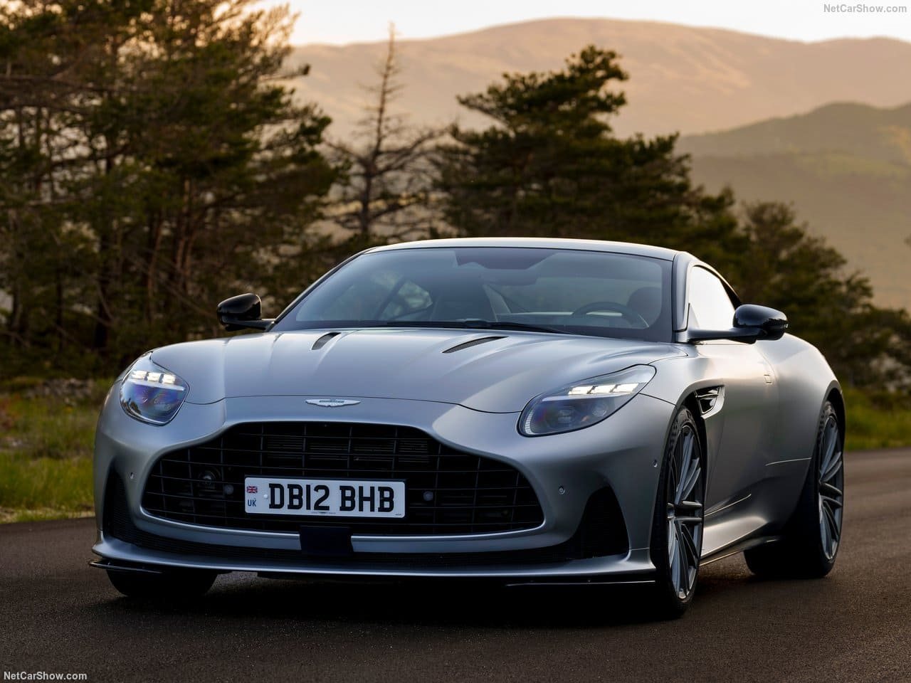 2024 - ASTON MARTIN DB12 SATIN ALUMINITE SILVER, foto 35