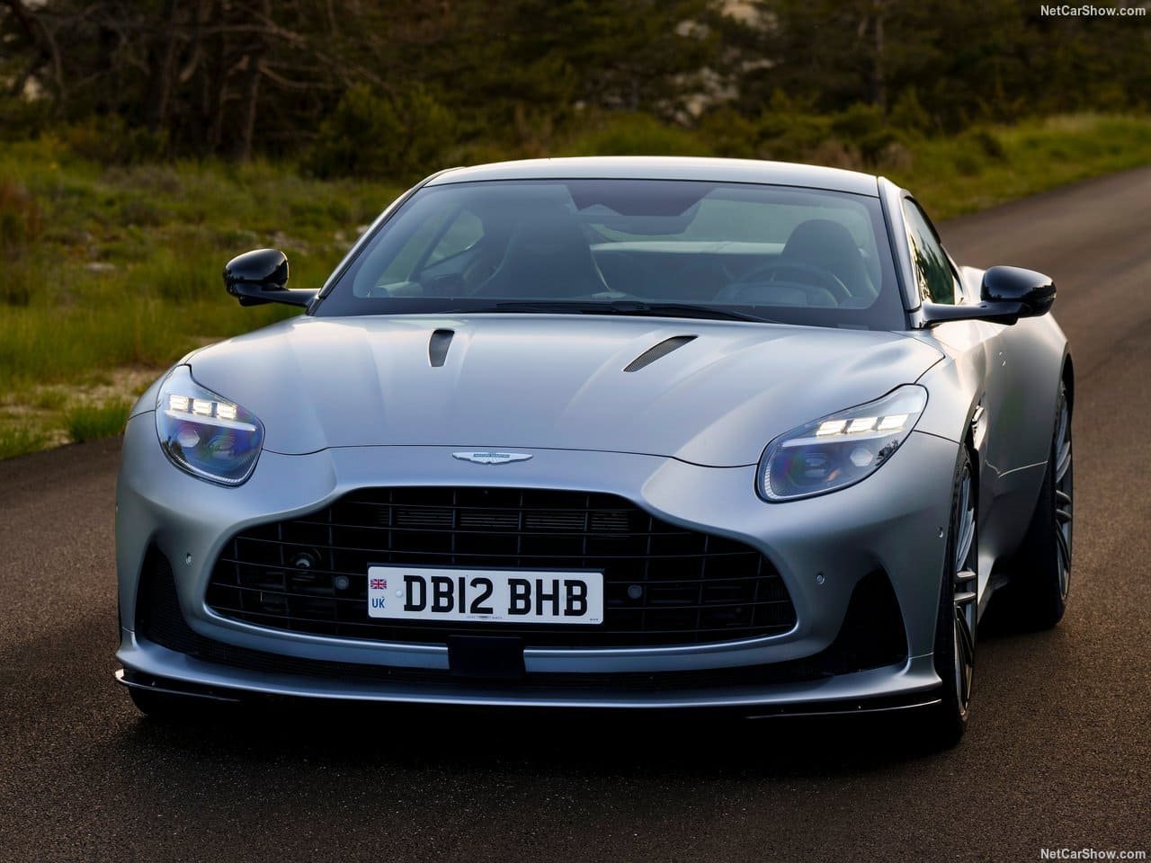 2024 - ASTON MARTIN DB12 SATIN ALUMINITE SILVER, foto 36