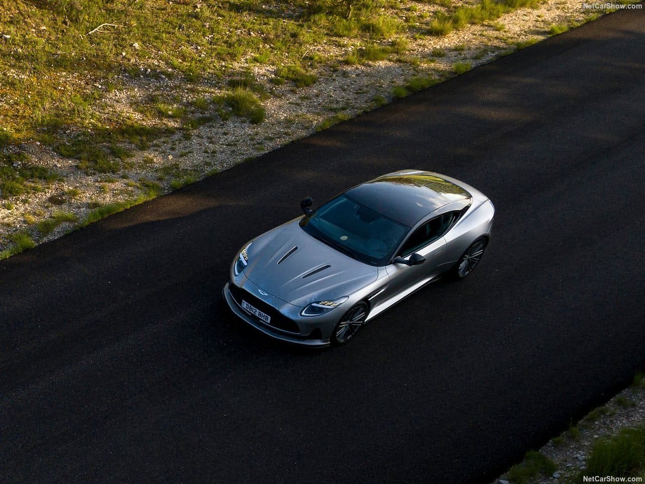 2024 - ASTON MARTIN DB12 SATIN ALUMINITE SILVER, foto 38