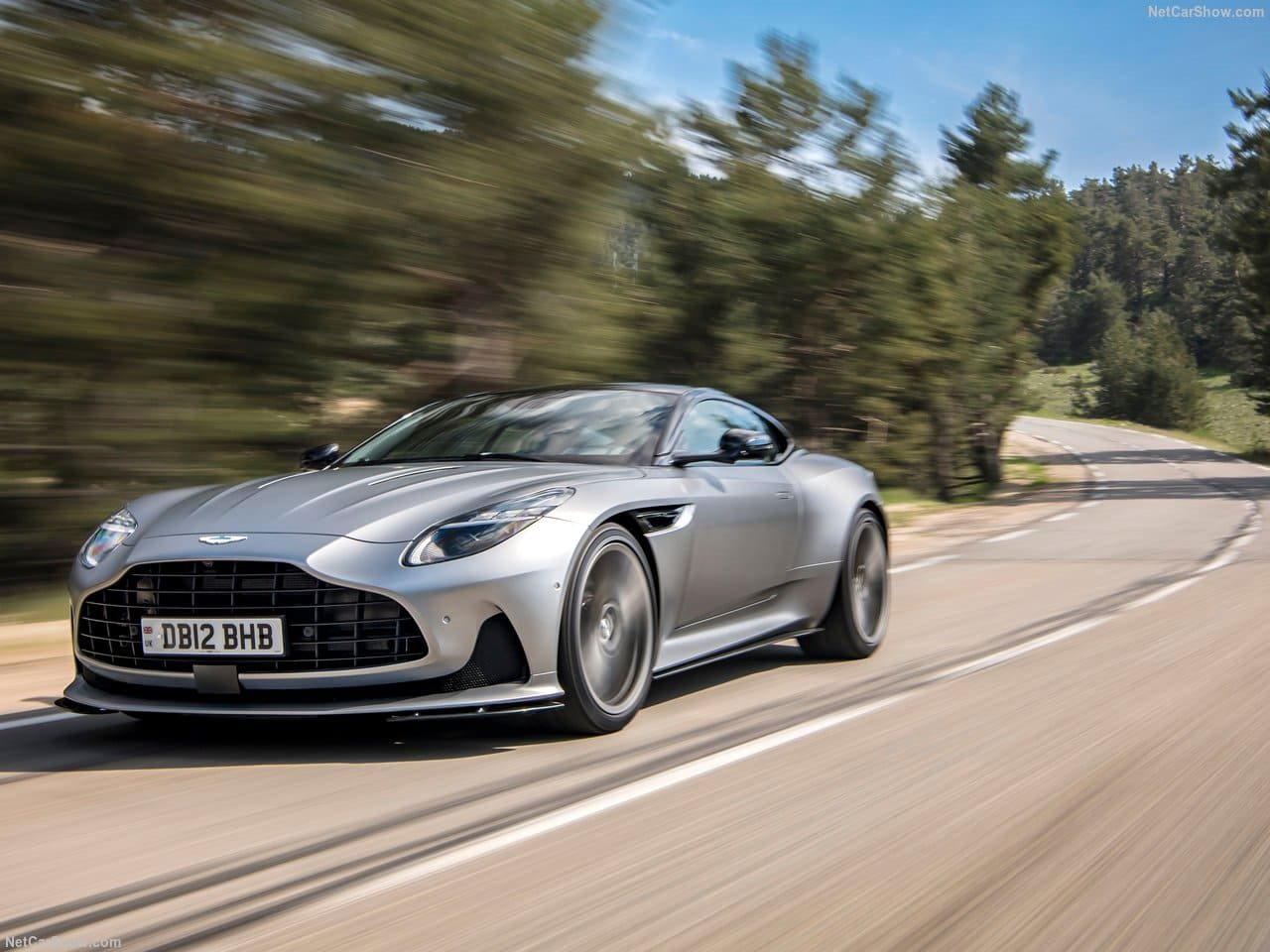 2024 - ASTON MARTIN DB12 SATIN ALUMINITE SILVER, foto 42