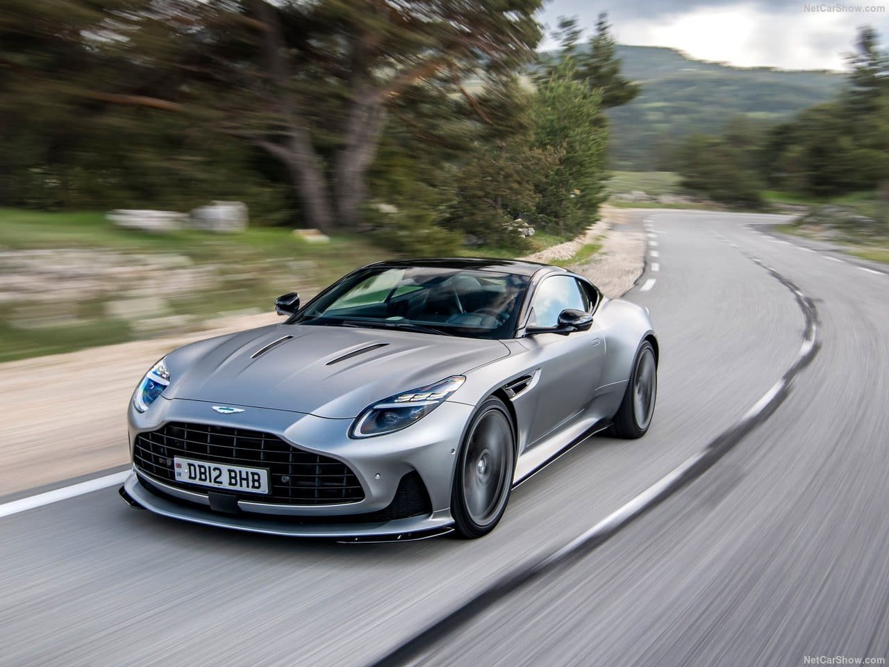 2024 - ASTON MARTIN DB12 SATIN ALUMINITE SILVER, foto 43