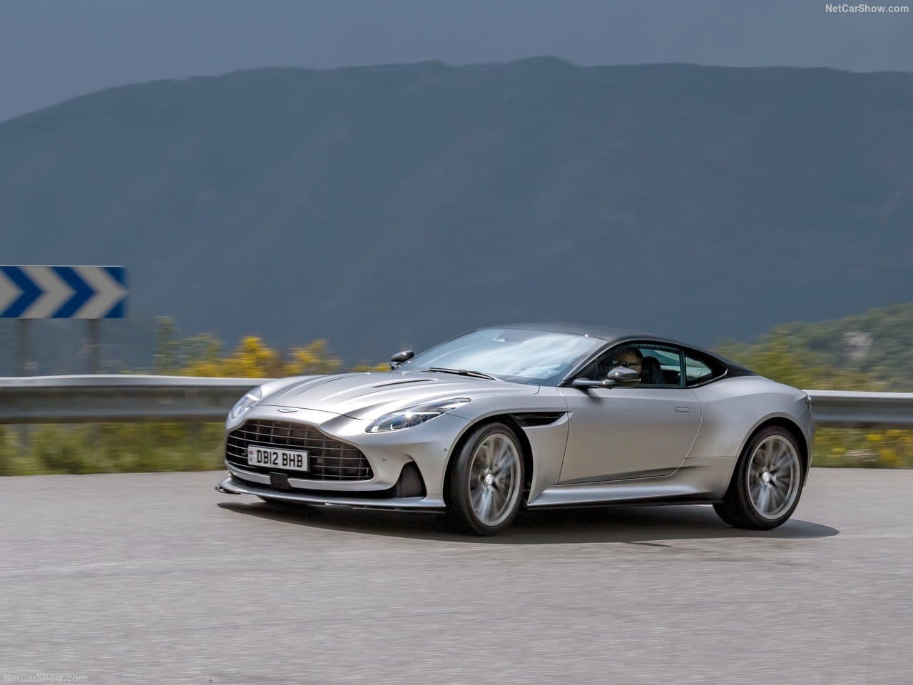 2024 - ASTON MARTIN DB12 SATIN ALUMINITE SILVER, foto 52