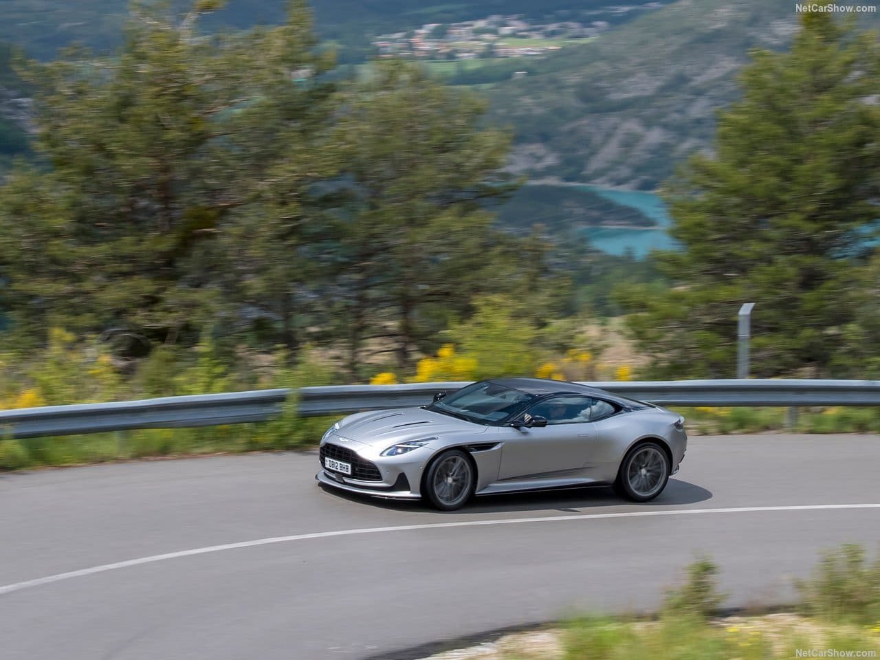 2024 - ASTON MARTIN DB12 SATIN ALUMINITE SILVER, foto 53
