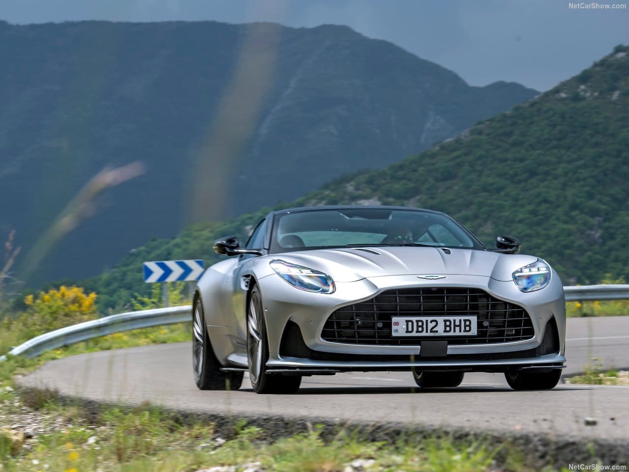 2024 - ASTON MARTIN DB12 SATIN ALUMINITE SILVER, foto 55
