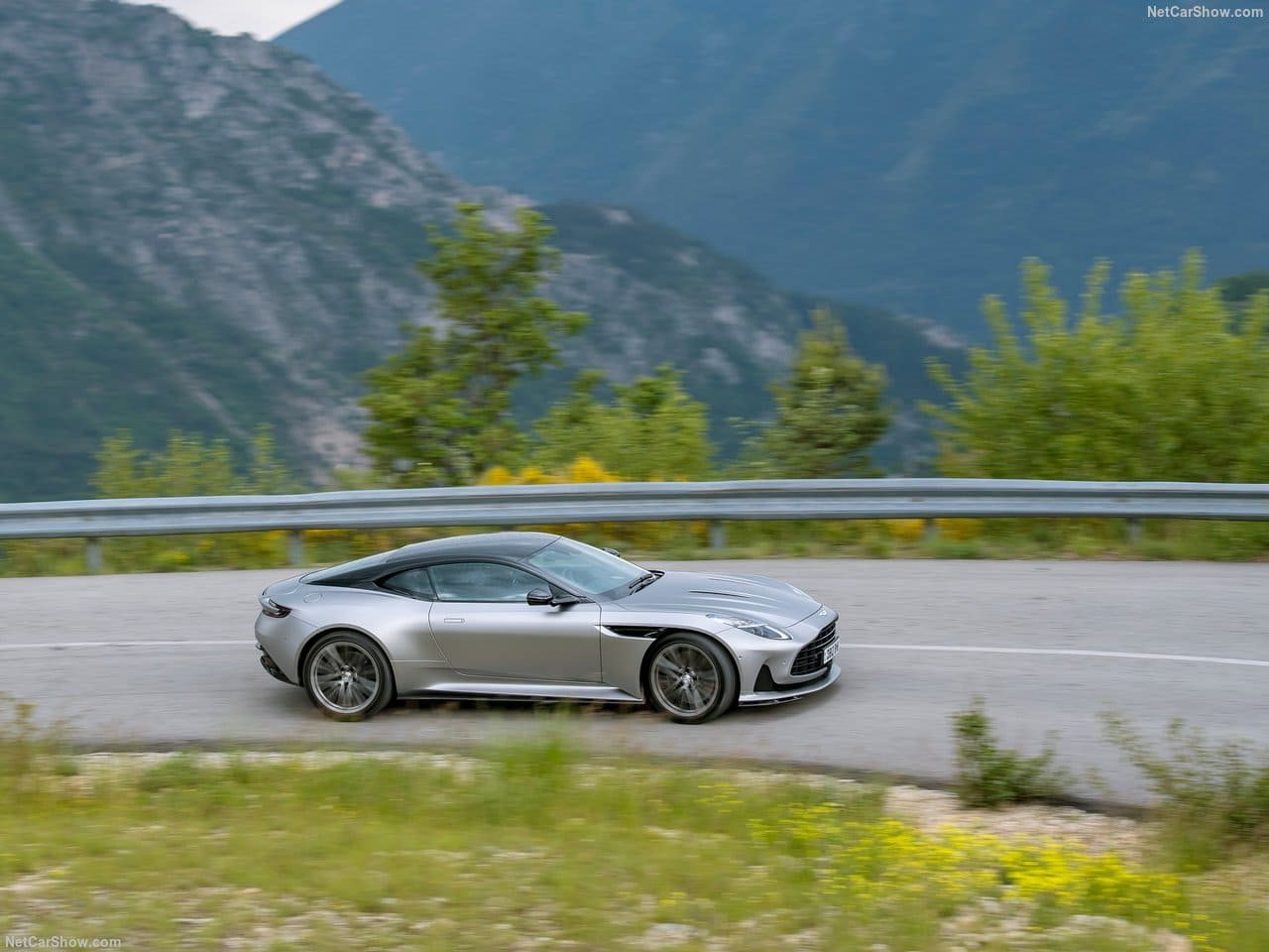 2024 - ASTON MARTIN DB12 SATIN ALUMINITE SILVER, foto 58
