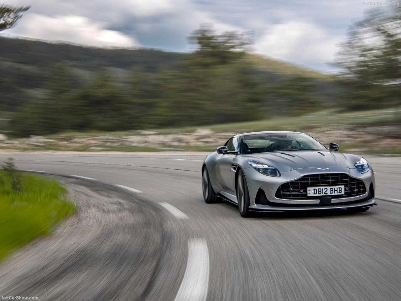 2024 - ASTON MARTIN DB12 SATIN ALUMINITE SILVER, foto 59