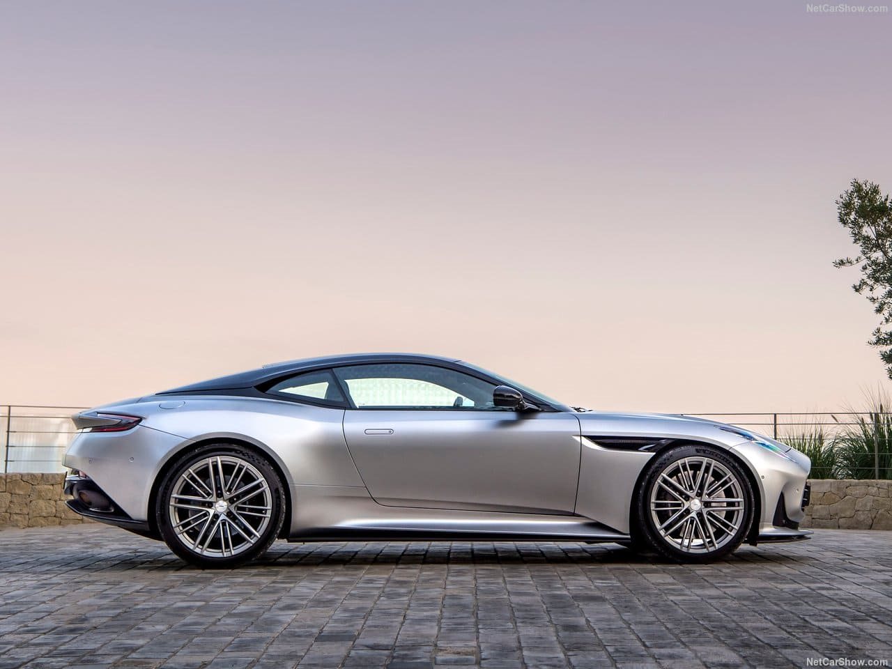 2024 - ASTON MARTIN DB12 SATIN ALUMINITE SILVER, foto 65