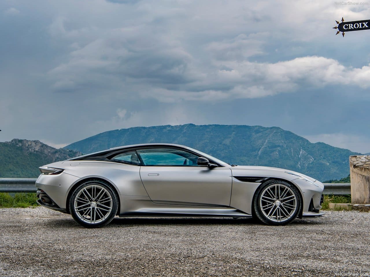 2024 - ASTON MARTIN DB12 SATIN ALUMINITE SILVER, foto 68