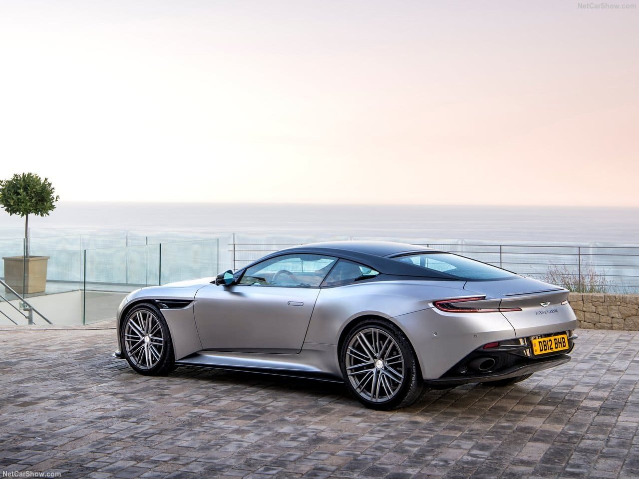 2024 - ASTON MARTIN DB12 SATIN ALUMINITE SILVER, foto 74