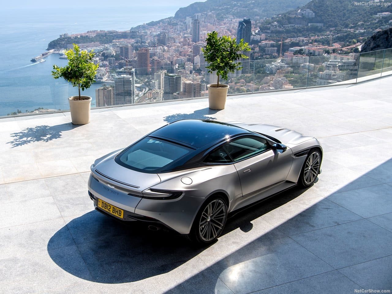2024 - ASTON MARTIN DB12 SATIN ALUMINITE SILVER, foto 76