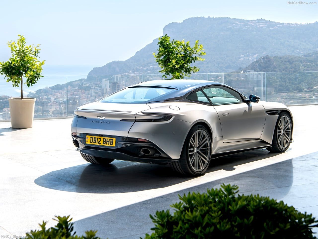 2024 - ASTON MARTIN DB12 SATIN ALUMINITE SILVER, foto 78