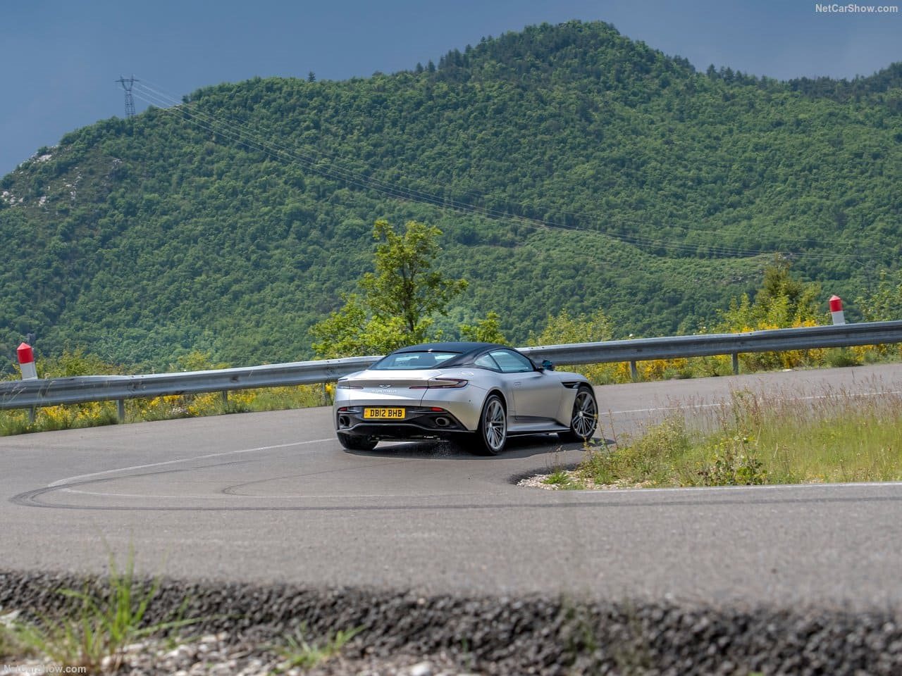 2024 - ASTON MARTIN DB12 SATIN ALUMINITE SILVER, foto 86