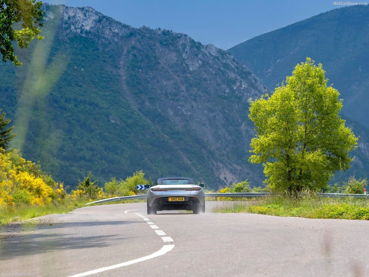 2024 - ASTON MARTIN DB12 SATIN ALUMINITE SILVER, foto 93