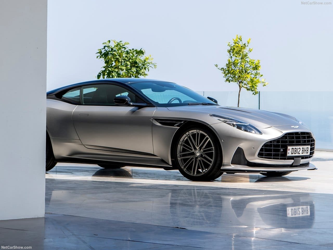 2024 - ASTON MARTIN DB12 SATIN ALUMINITE SILVER, foto 118