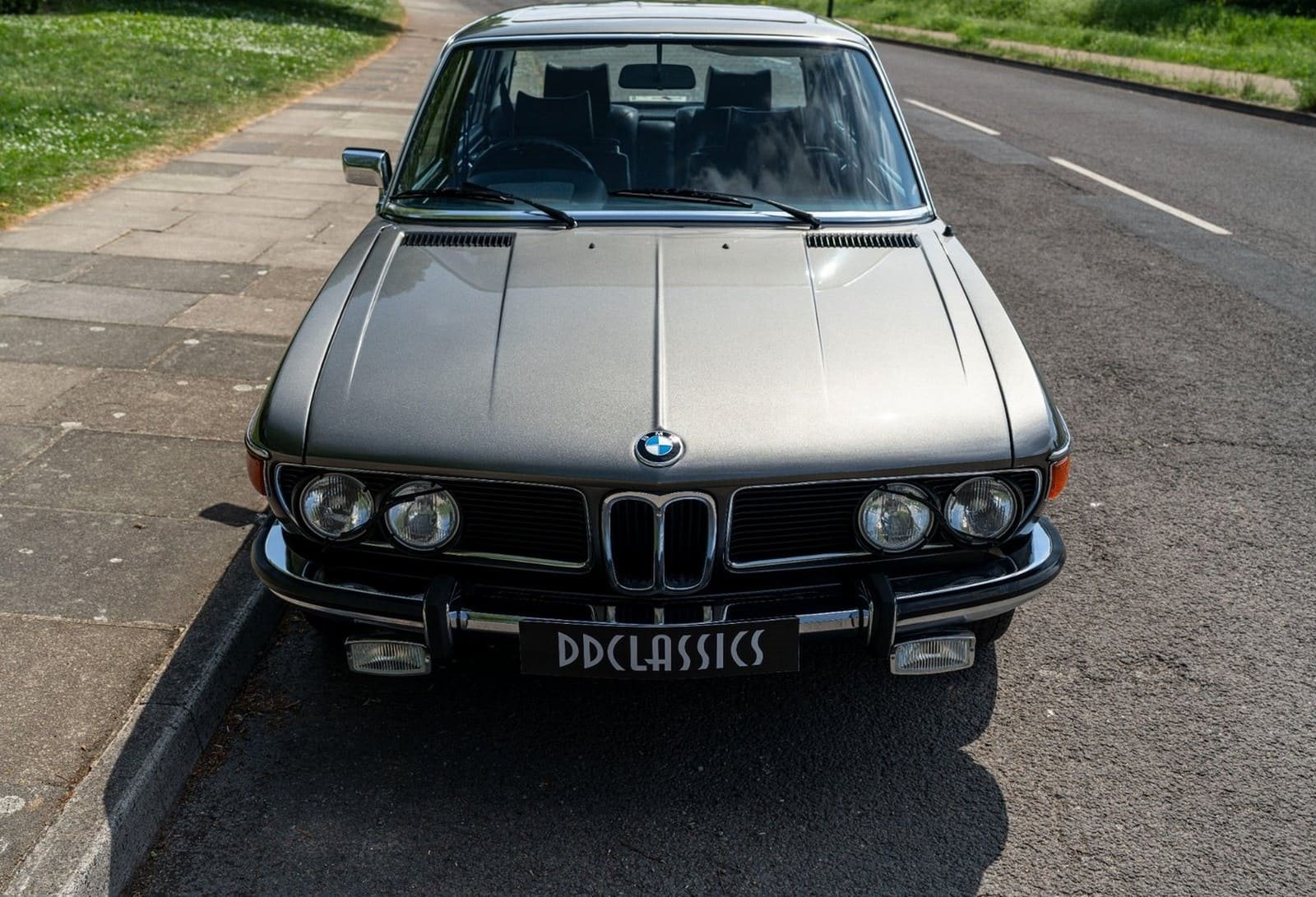 BMW 3.3 L SEDAN, foto 7
