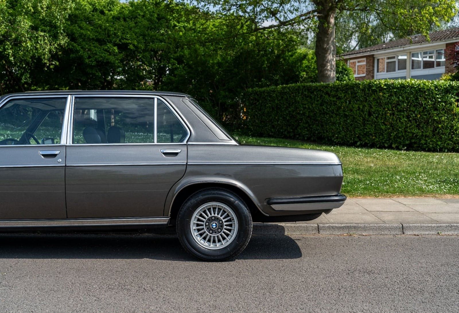 BMW 3.3 L SEDAN, foto 12