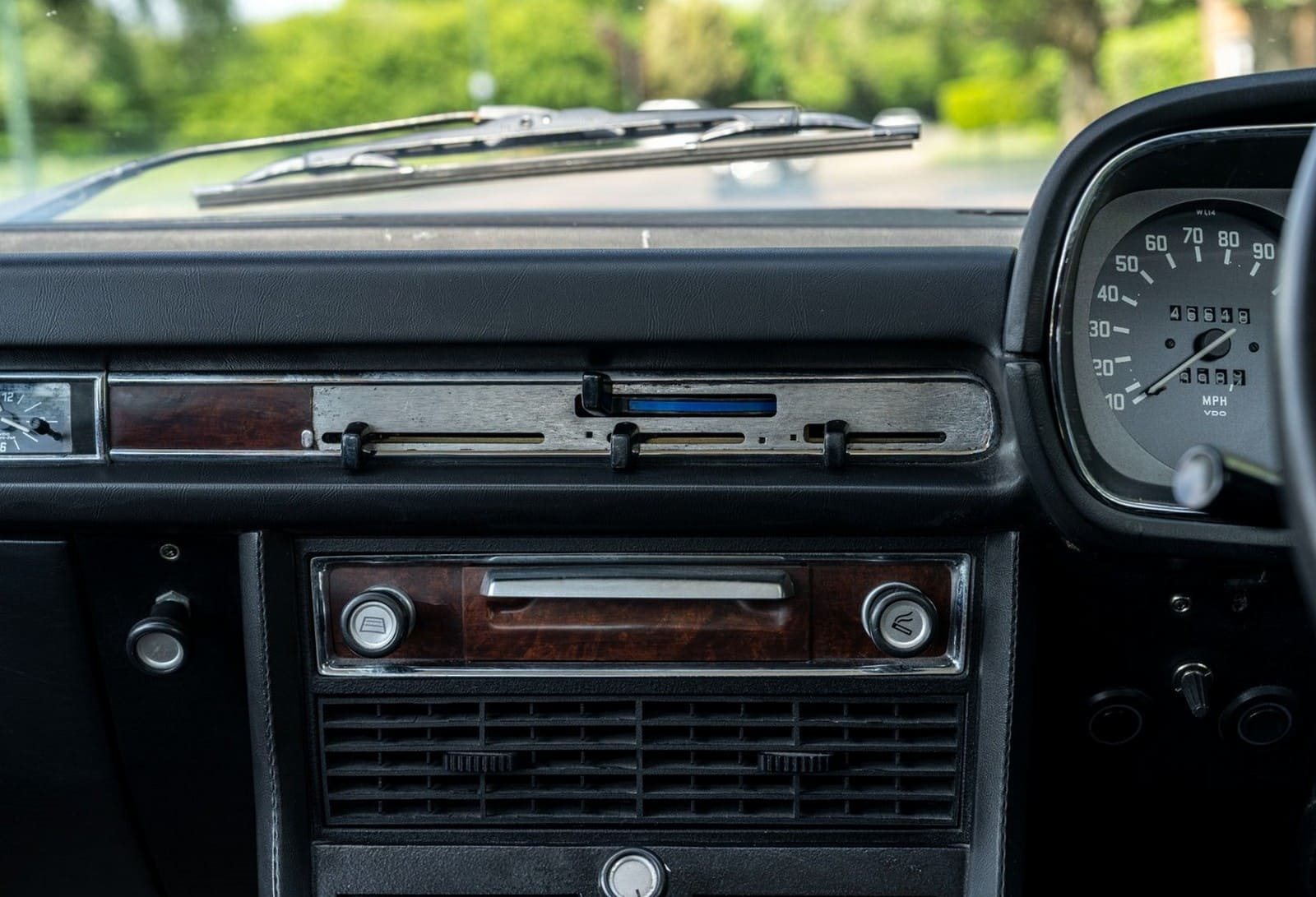 BMW 3.3 L SEDAN, foto 18
