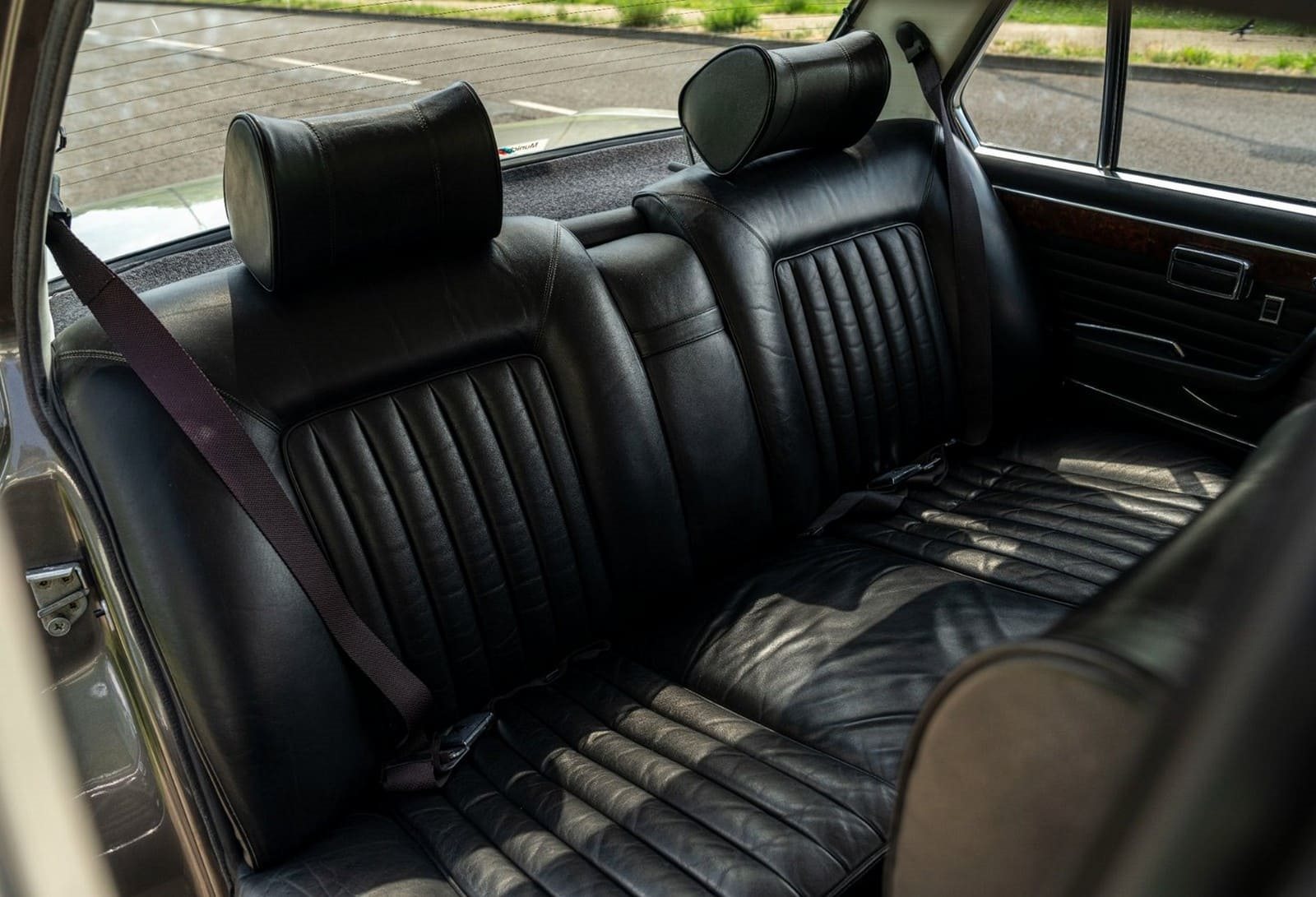 BMW 3.3 L SEDAN, foto 24