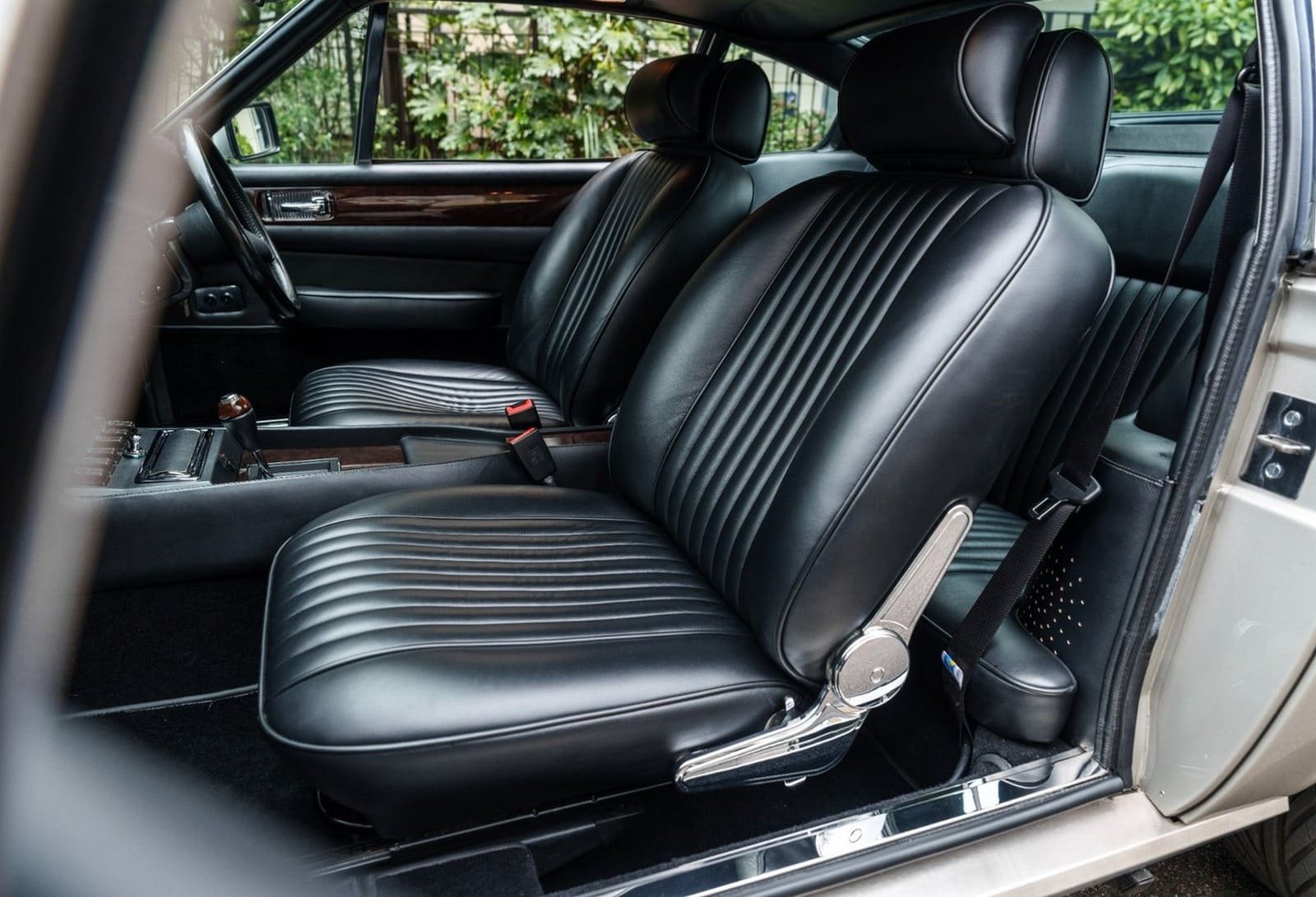 1987 - ASTON MARTIN V8 VANTAGE KENSINGTON SILVER, foto 24