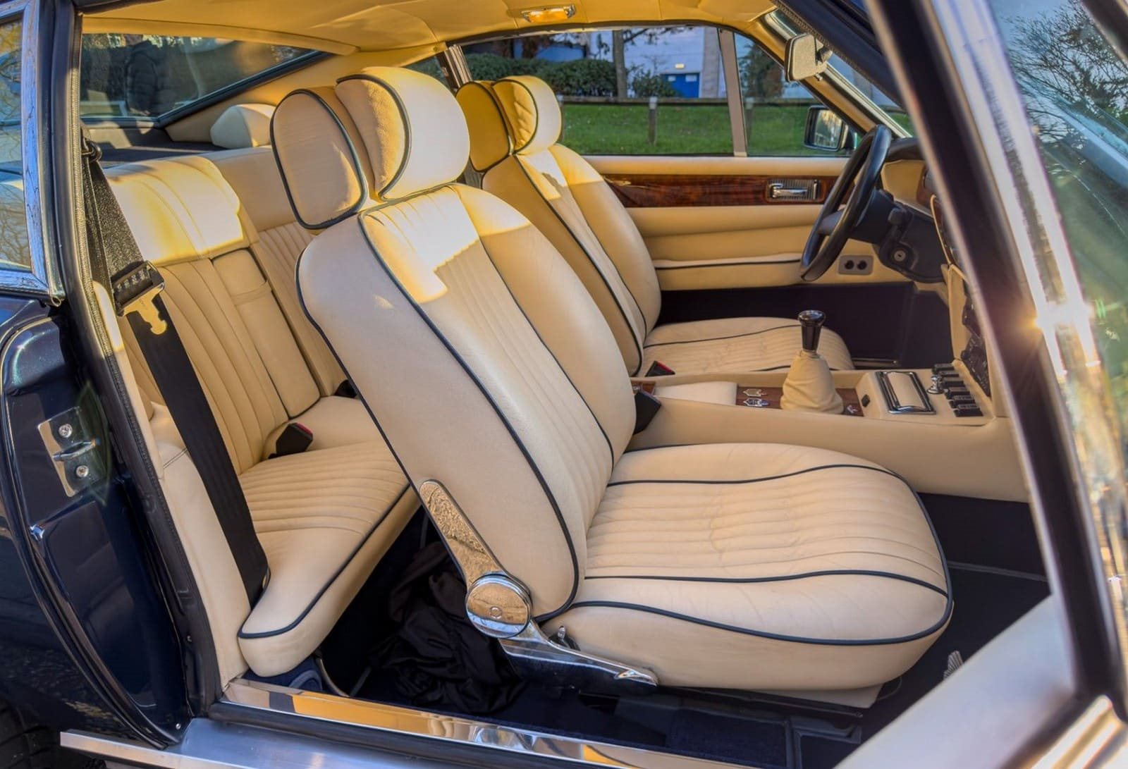 1987 - ASTON MARTIN V8 VANTAGE ROYAL BLUE, foto 21