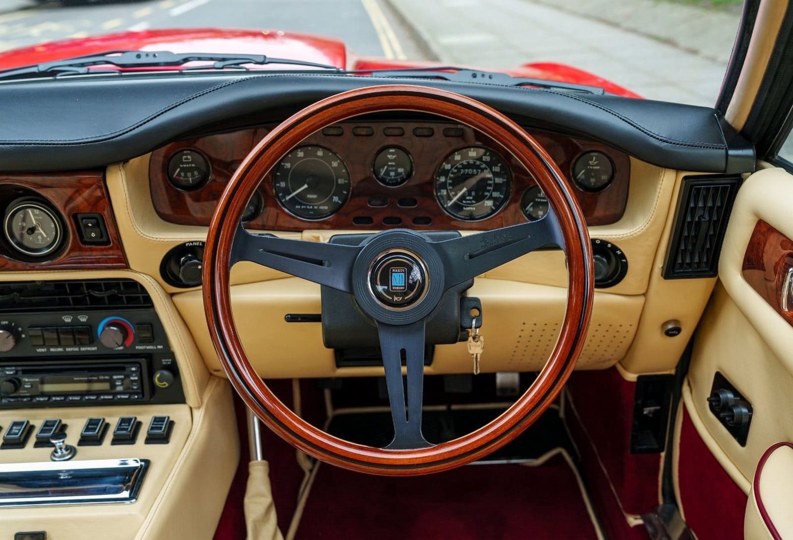 1987 - ASTON MARTIN V8 VANTAGE SUFFOLK RED, foto 15