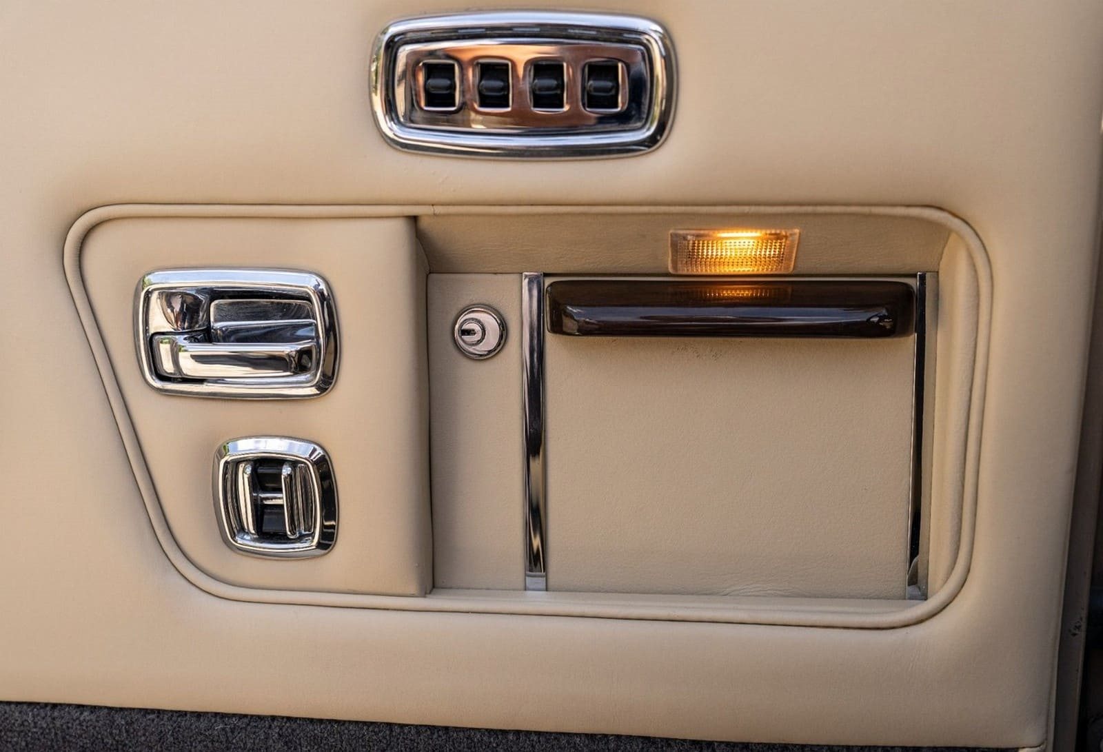 1992 - BENTLEY CONTINENTAL IV CONVERTIBLE LIGHT OYSTER, foto 26
