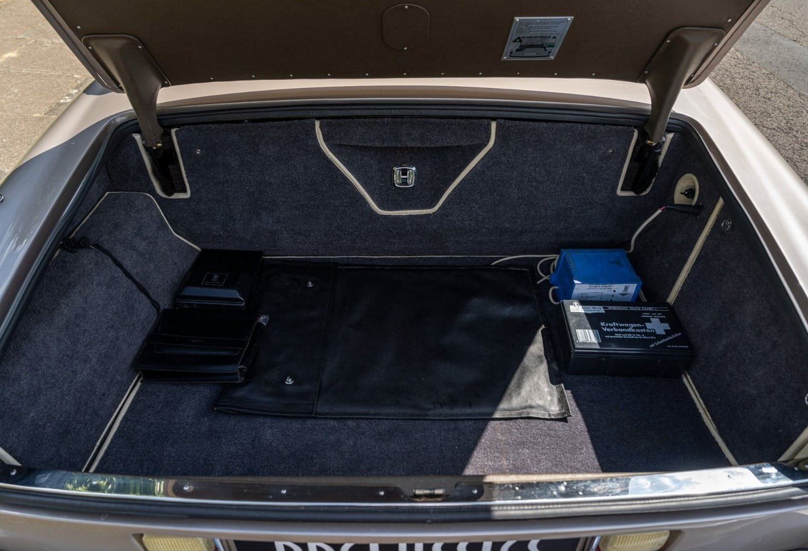 1992 - BENTLEY CONTINENTAL IV CONVERTIBLE LIGHT OYSTER, foto 30
