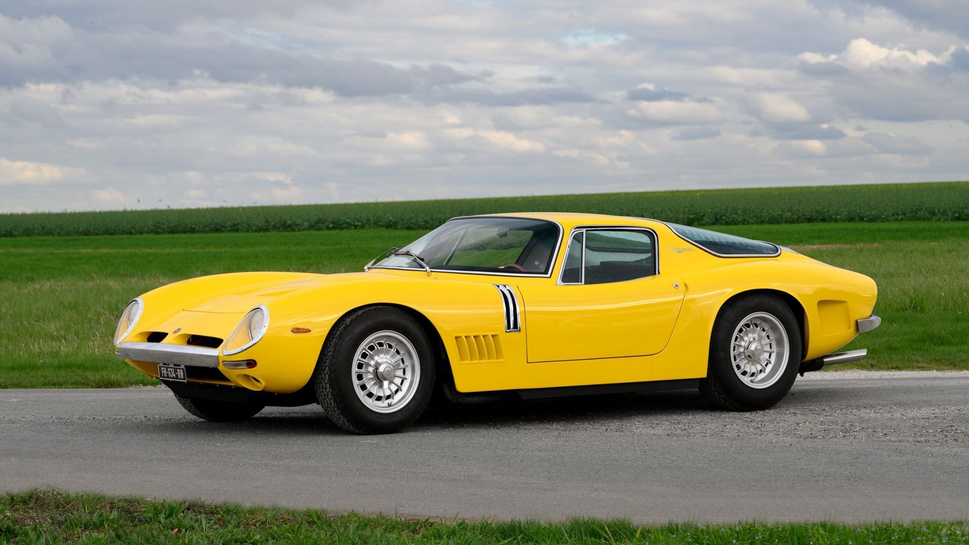1968 - BIZZARRINI 5300 GT STRADA YELLOW, foto 1