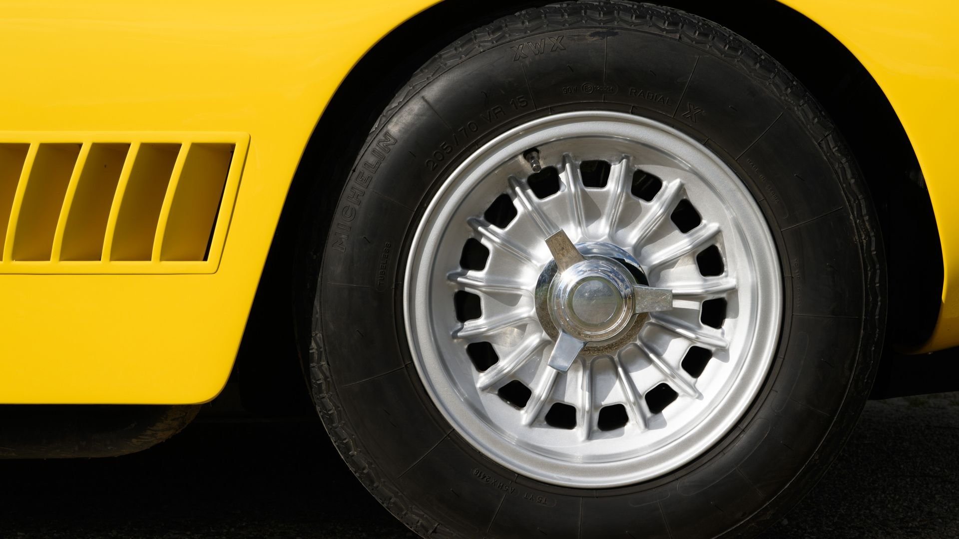 1968 - BIZZARRINI 5300 GT STRADA YELLOW, foto 20