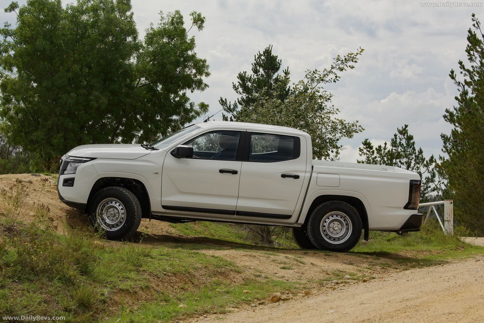 2026 - NISSAN NAVARA SL AUS VERSION, foto 27