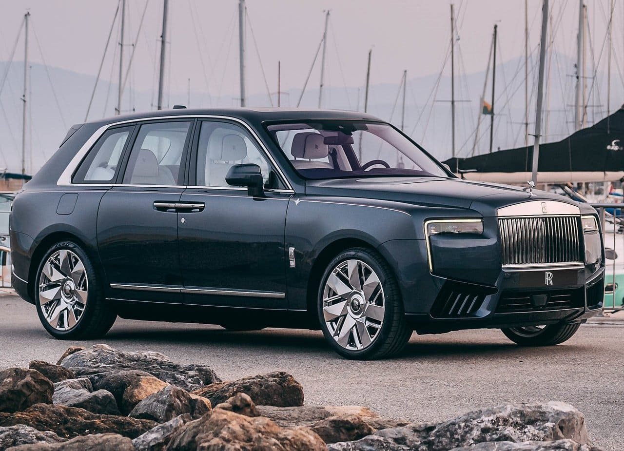 2026 - ROLLS-ROYCE CULLINAN YACHTING, foto 2