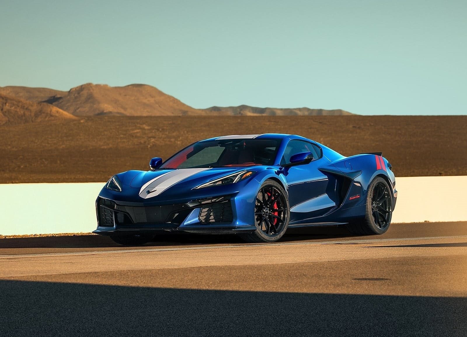 2027 - CHEVROLET CORVETTE GRAND SPORT & GRAND SPORT X, foto 1