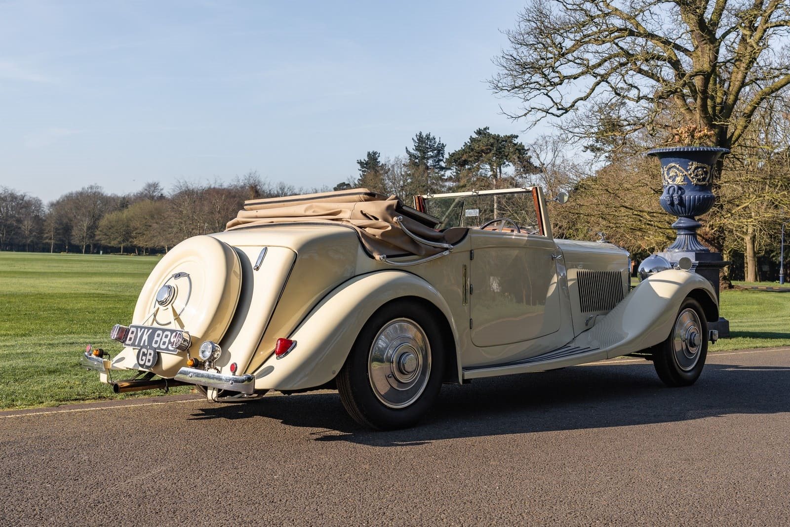 1935 - BENTLEY 3.5 LITRE PARK WARD DROPHEAD COUPÉ, foto 11