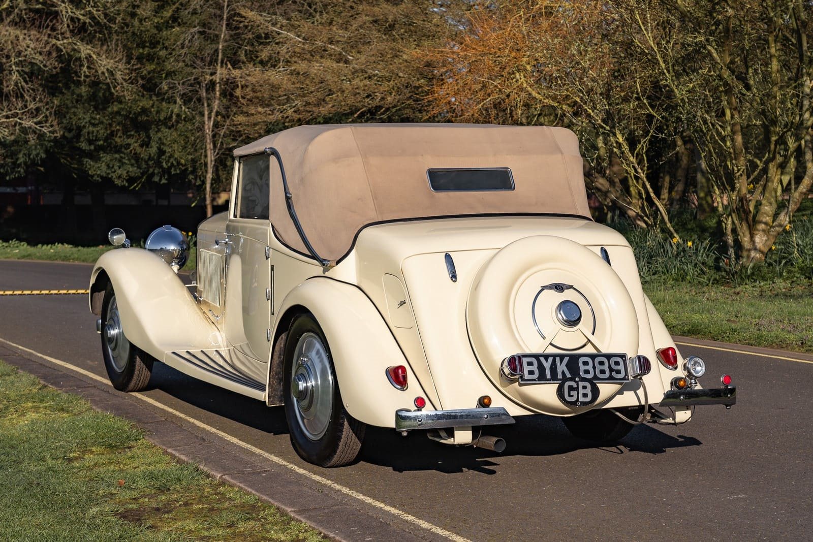 1935 - BENTLEY 3.5 LITRE PARK WARD DROPHEAD COUPÉ, foto 19