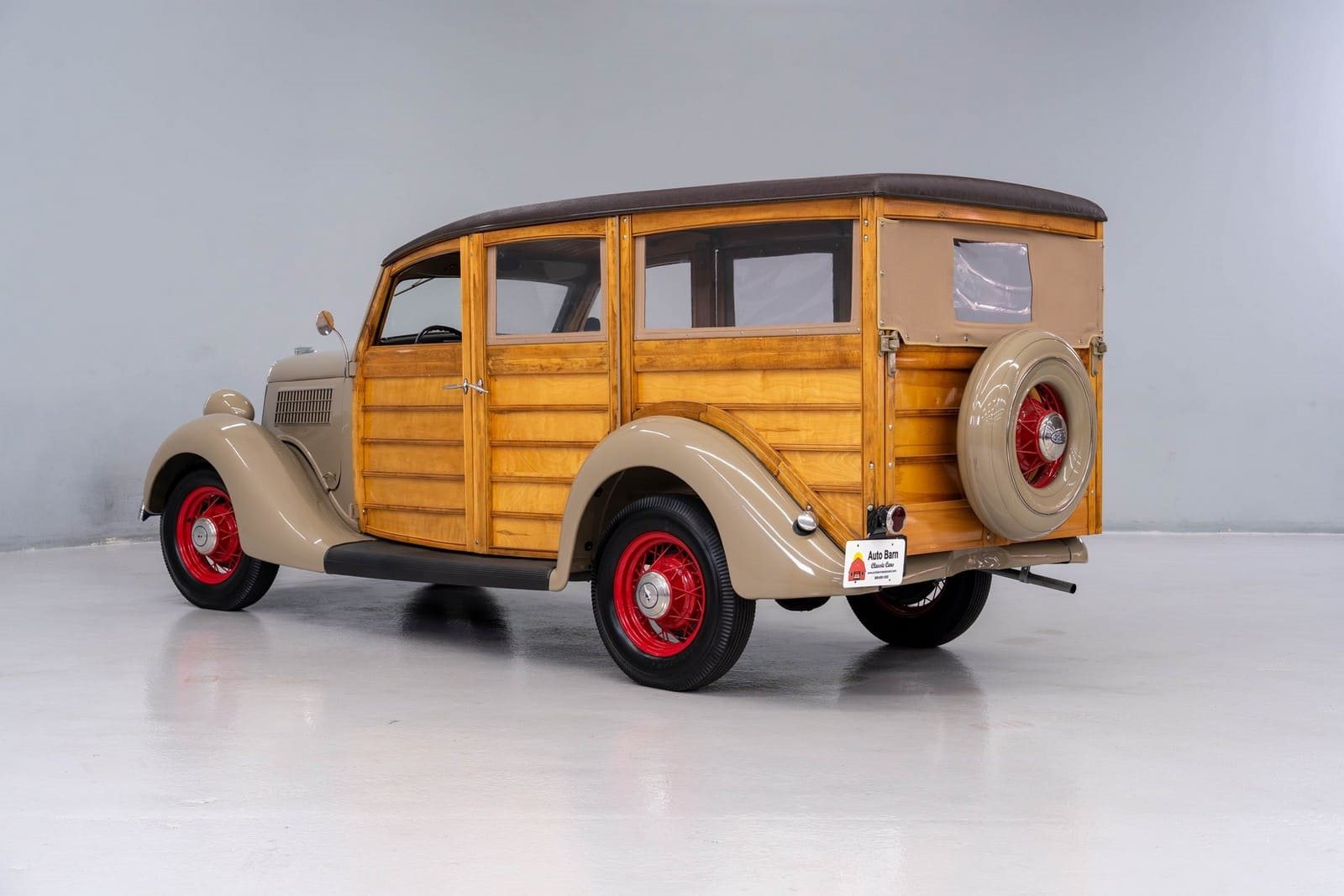 1935 - FORD MODEL 48 WOODY WAGON BROWN, foto 3
