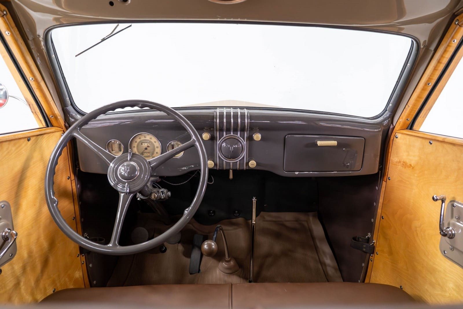 1935 - FORD MODEL 48 WOODY WAGON BROWN, foto 15