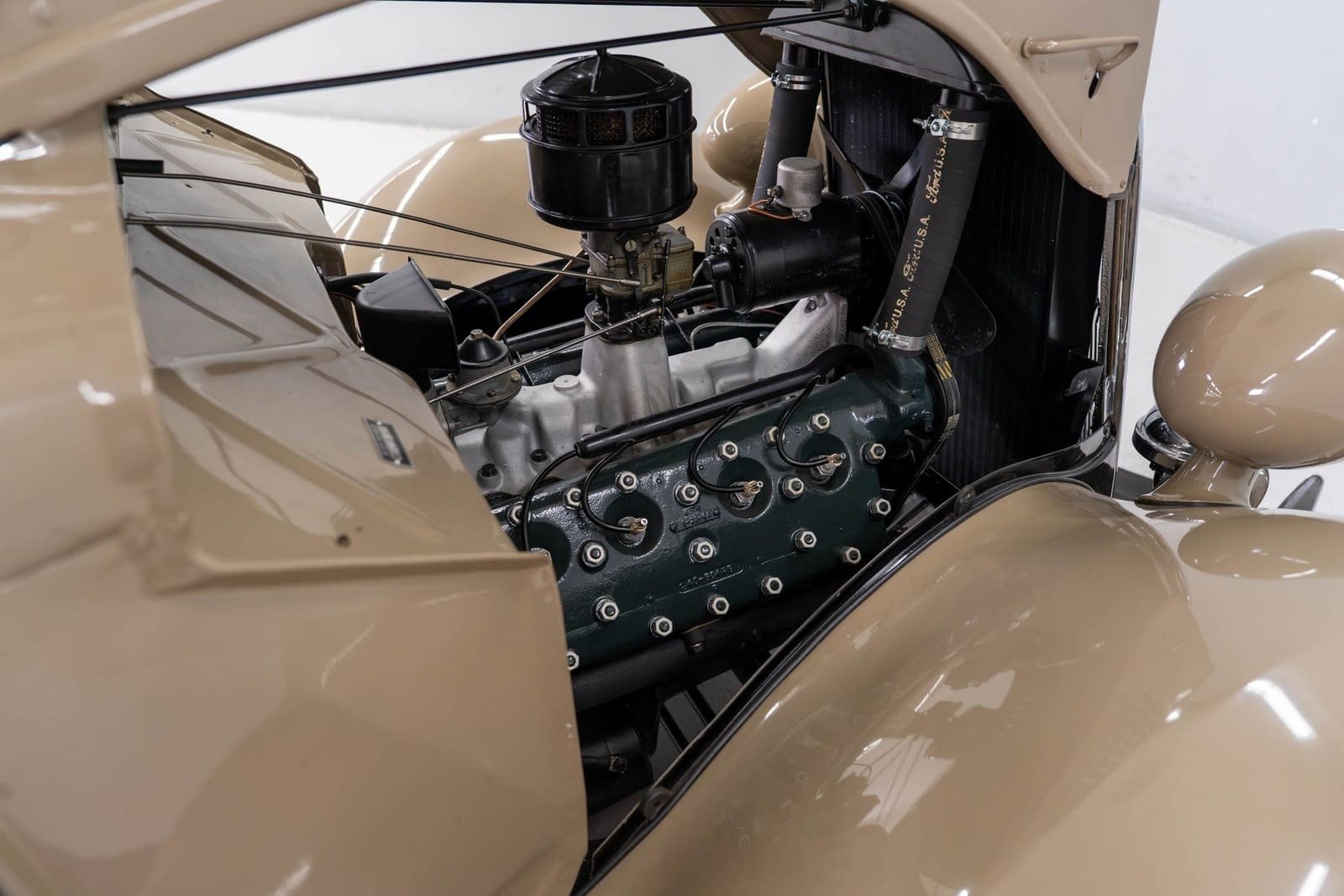 1935 - FORD MODEL 48 WOODY WAGON BROWN, foto 32