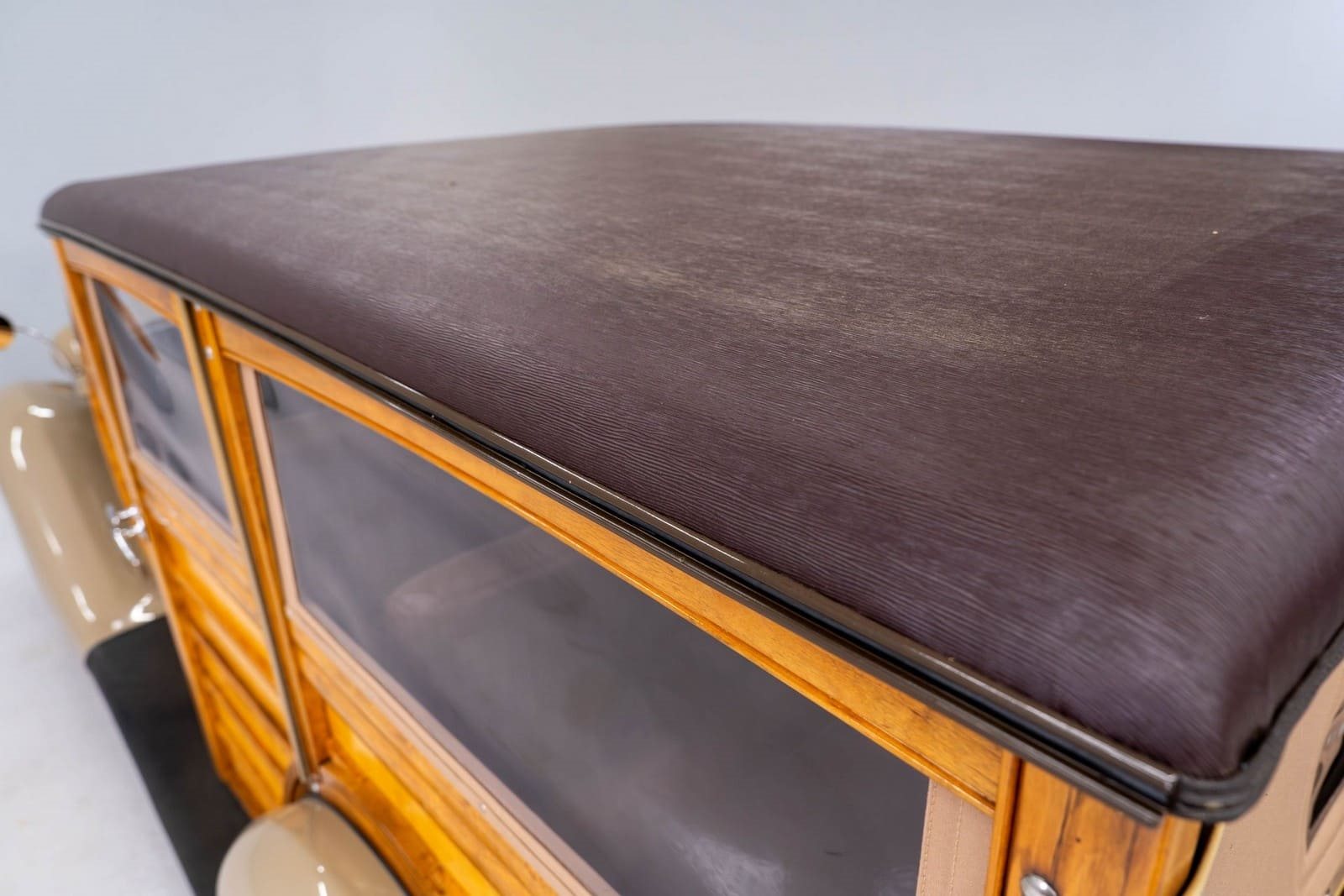 1935 - FORD MODEL 48 WOODY WAGON BROWN, foto 72