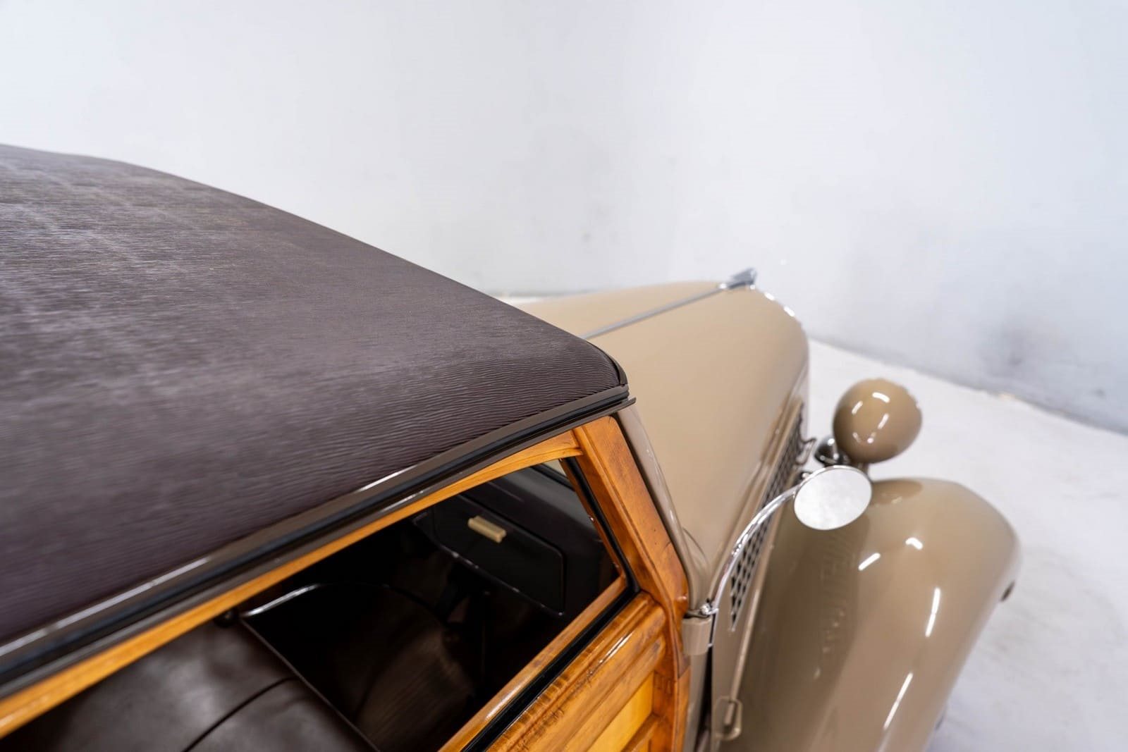 1935 - FORD MODEL 48 WOODY WAGON BROWN, foto 85