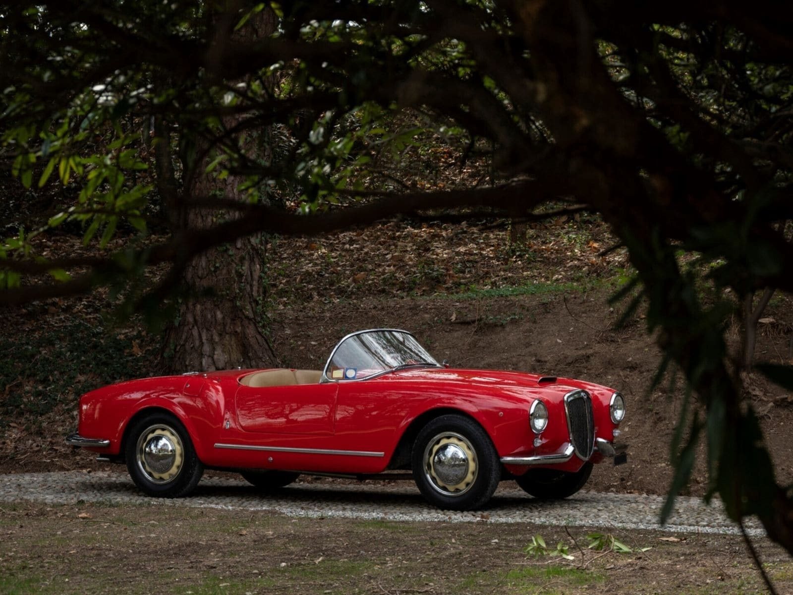1955 - LANCIA AURELIA B24 SPIDER AMERICA RED, foto 1