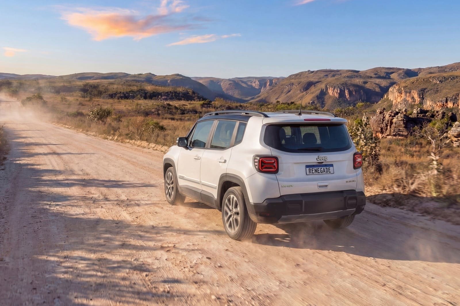 2027 - JEEP RENEGADE SAHARA, foto 6