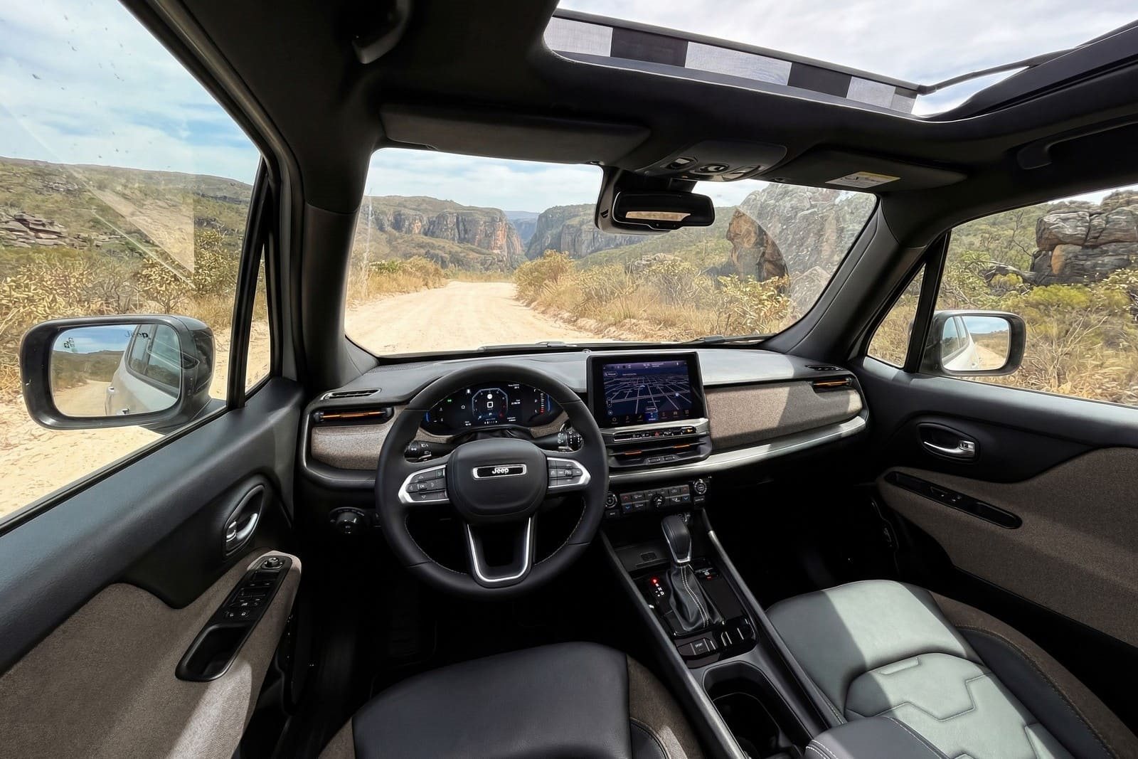 2027 - JEEP RENEGADE SAHARA, foto 17