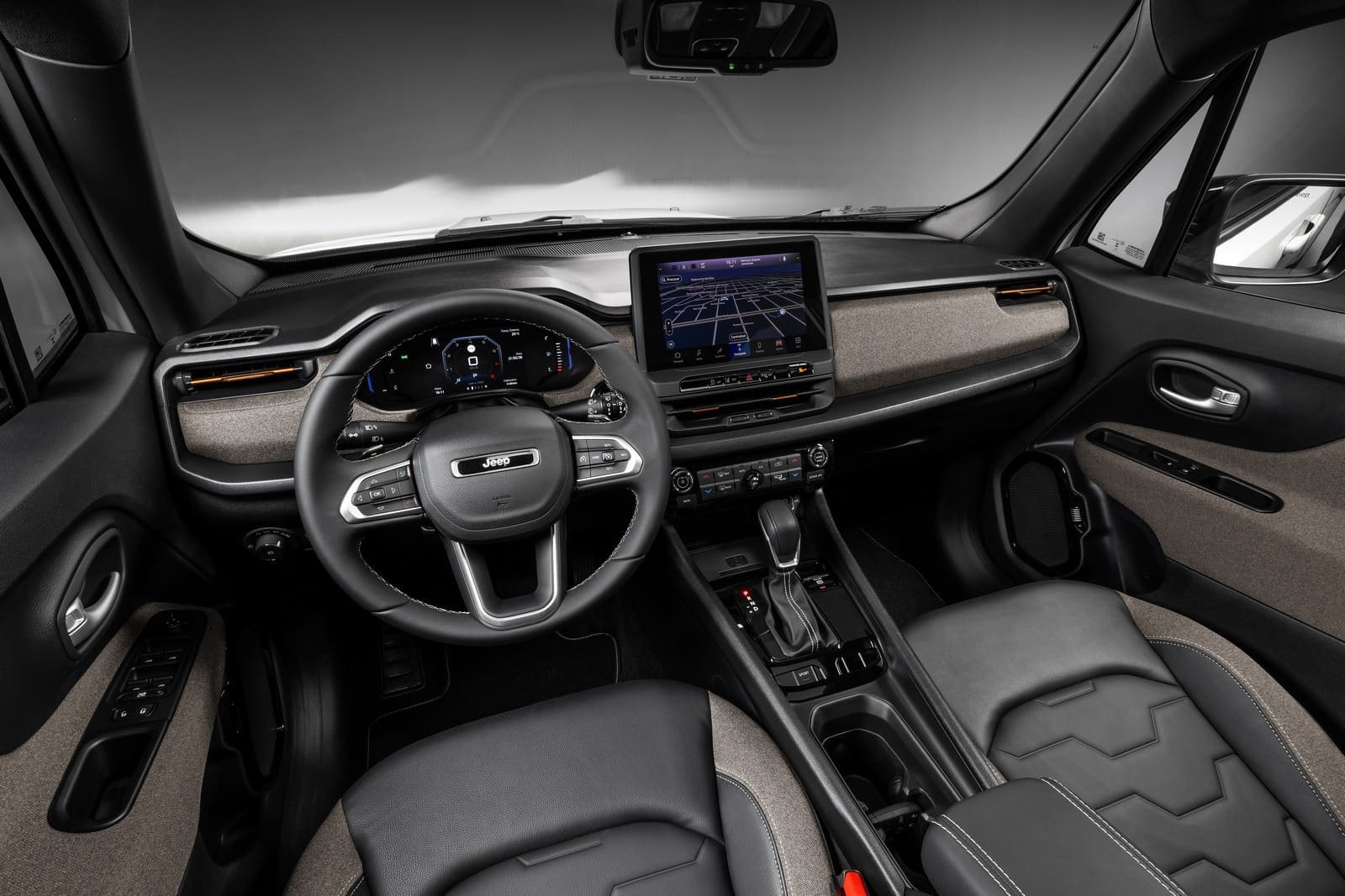 2027 - JEEP RENEGADE SAHARA, foto 31