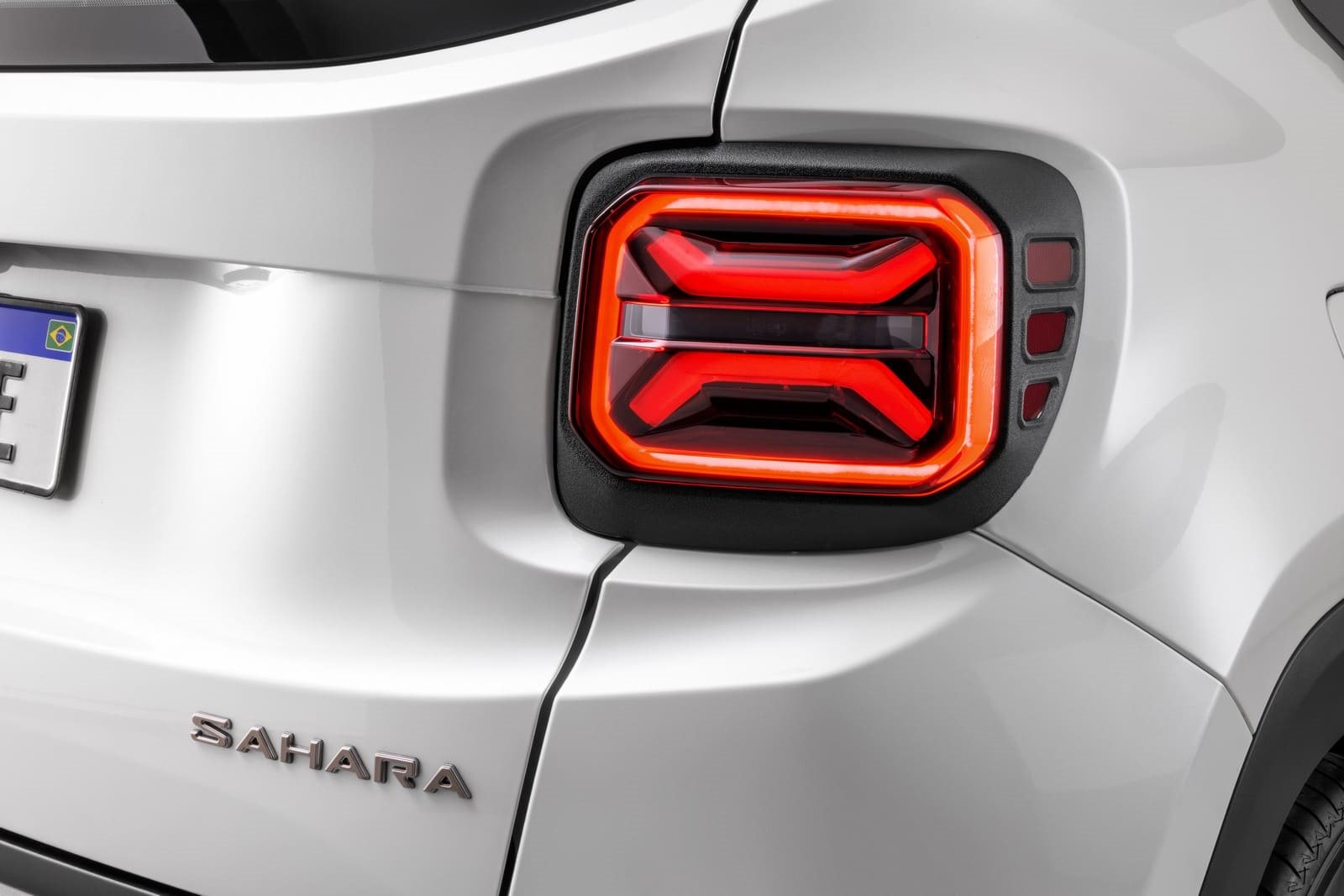 2027 - JEEP RENEGADE SAHARA, foto 46