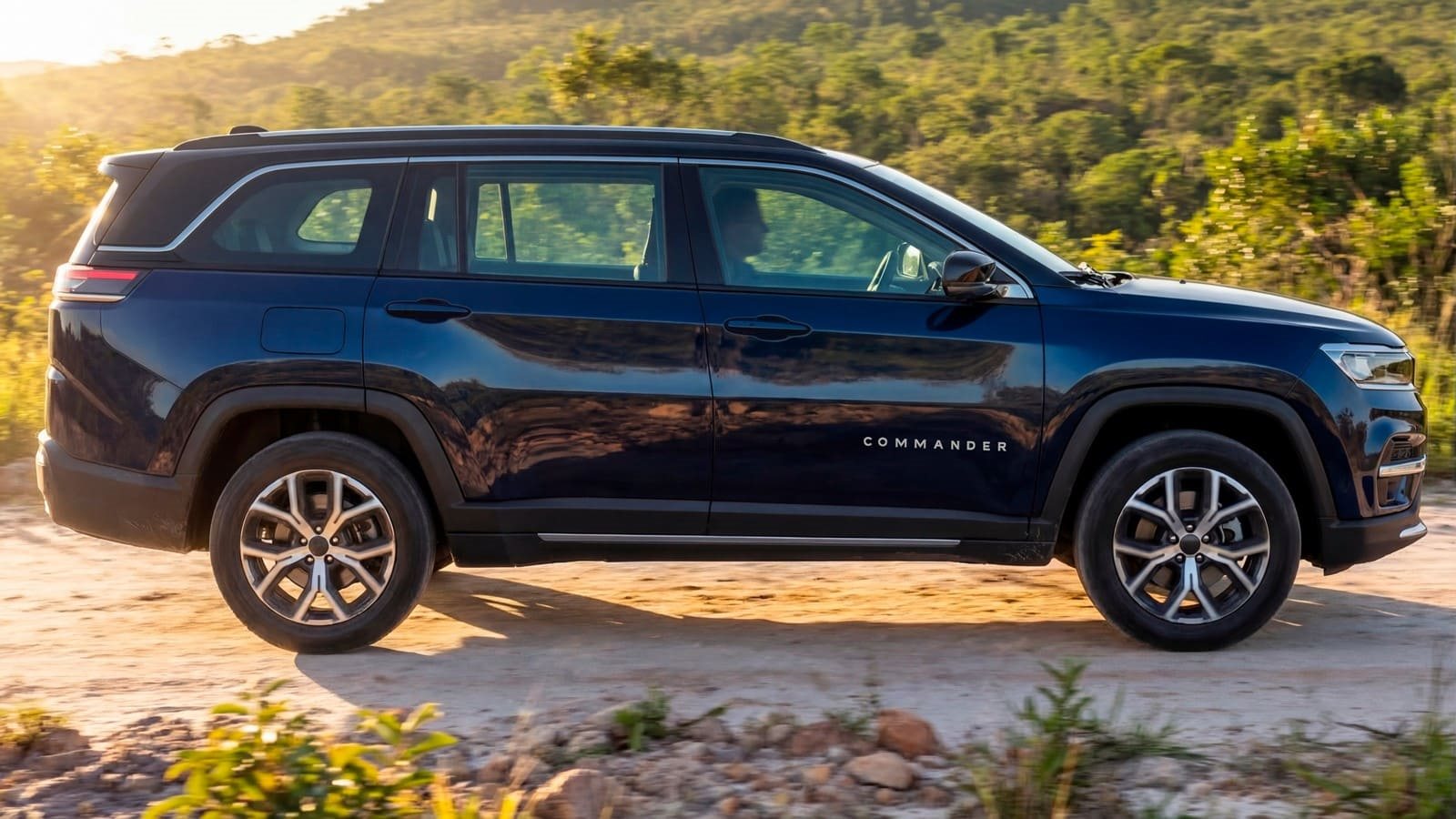 JEEP COMMANDER LIMITED & LONGITUDE, foto 8