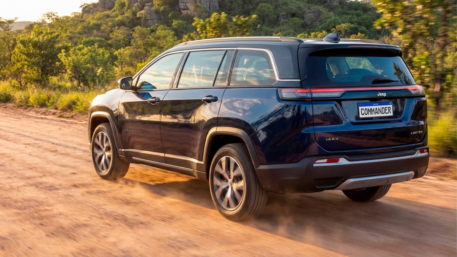 JEEP COMMANDER LIMITED & LONGITUDE, foto 11