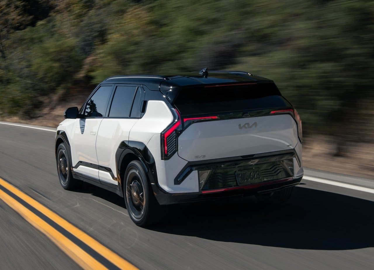 2027 - KIA EV3 US VERSION, foto 11