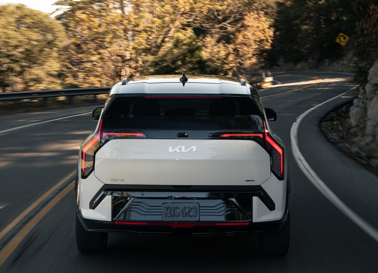 2027 - KIA EV3 US VERSION, foto 15