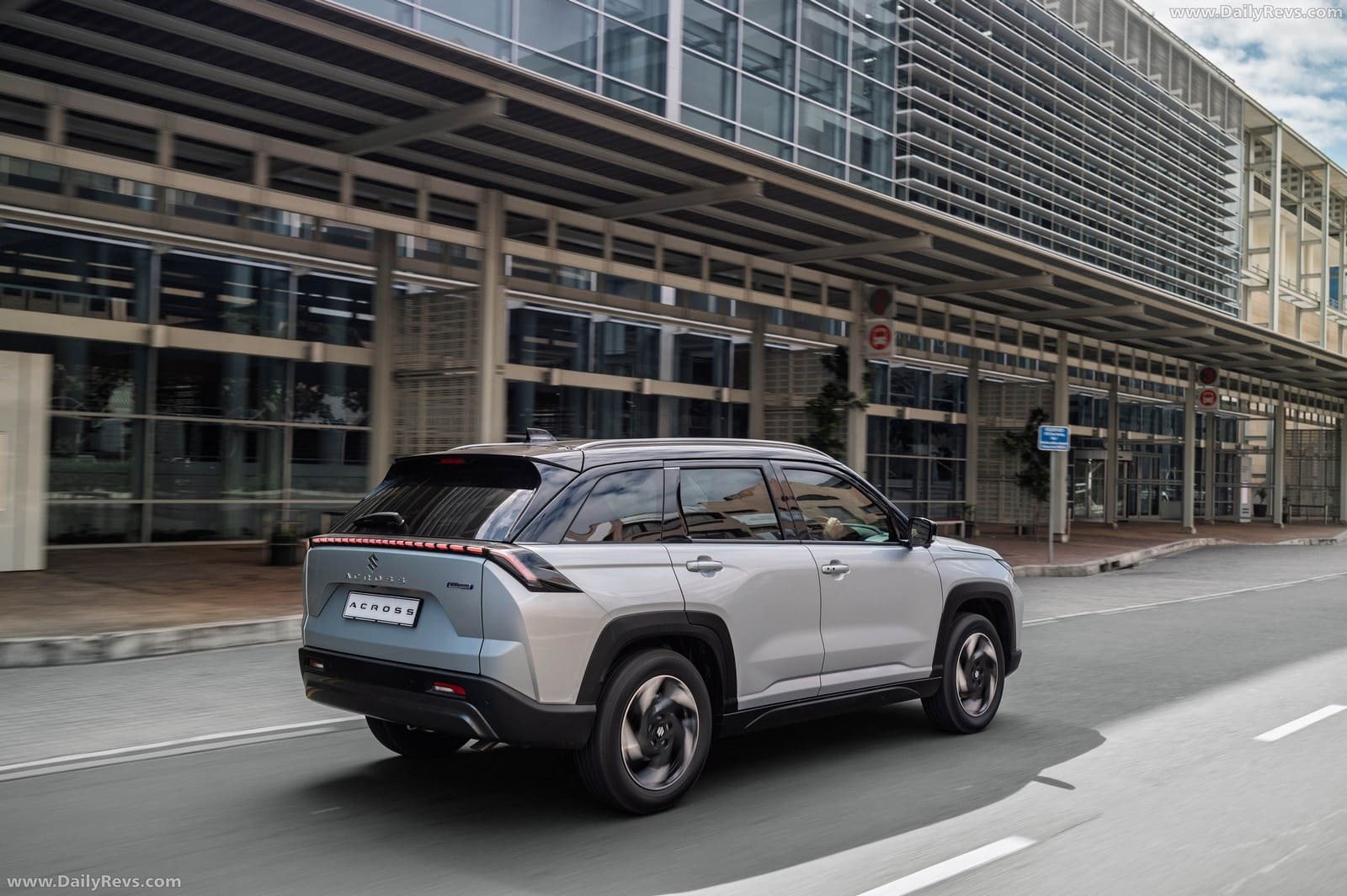 2026 - SUZUKI ACROSS SA VERSION, foto 13